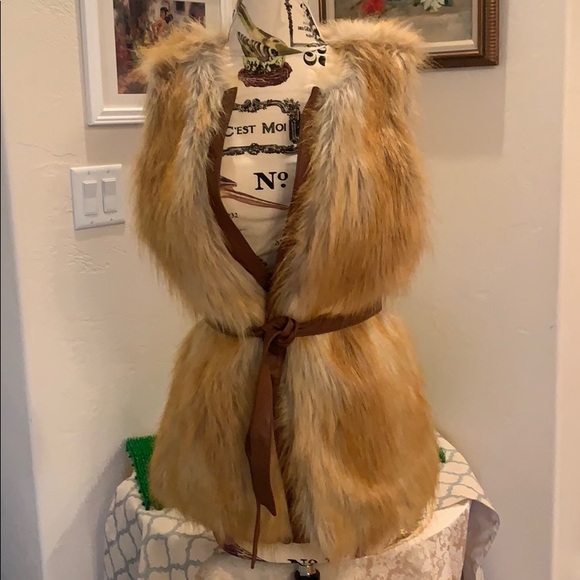 Sanctuary Jackets & Blazers - Sanctuary Faux Fur Vest